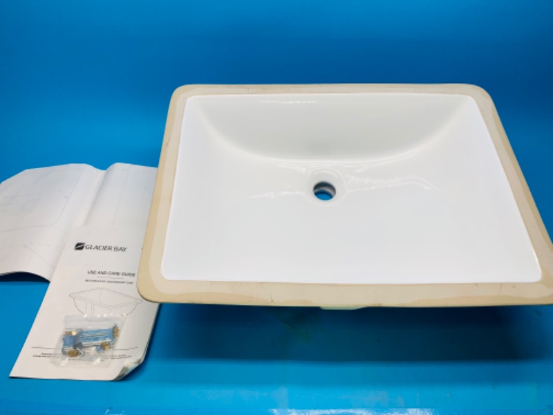 Photo 1 of 665071…returned like new undermount sink 21.9 x 16.2 x 7.9” 