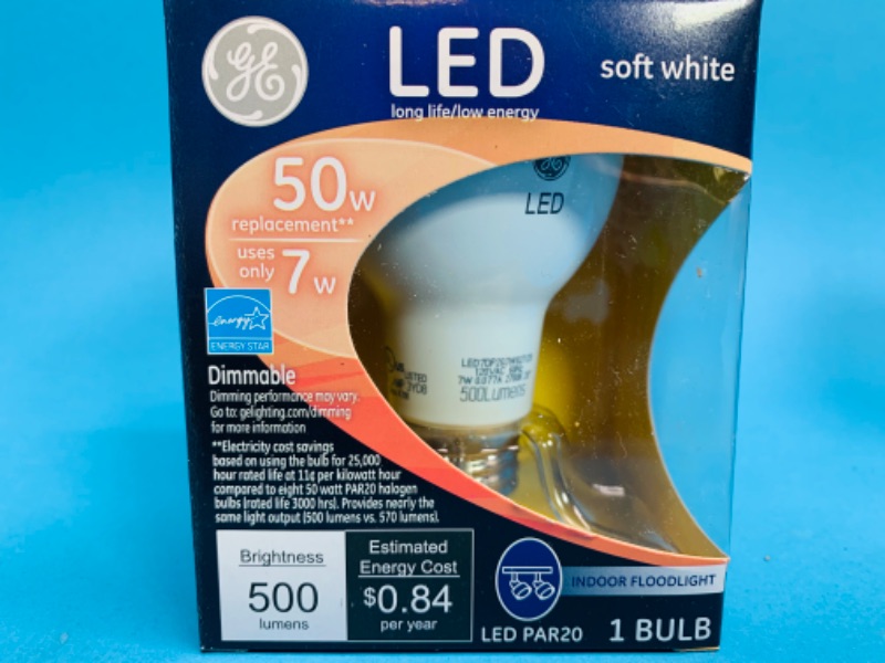 Photo 1 of 665236… 3 GE LED 50 watt PAR 20 indoor floodlights 
