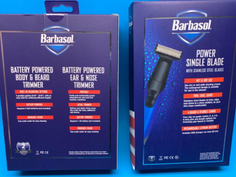 Photo 3 of 665285… 2 Barbasol 4 pc grooming set and steel blade shaver set 