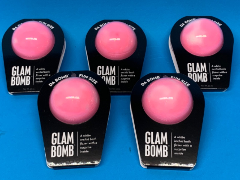 Photo 1 of 665733… 5 glam bomb bath fizzers with surprise inside 