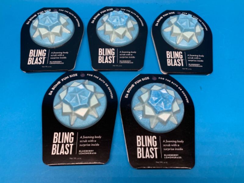 Photo 4 of 665740… 5 bling blast foaming body scrub with surprise inside 