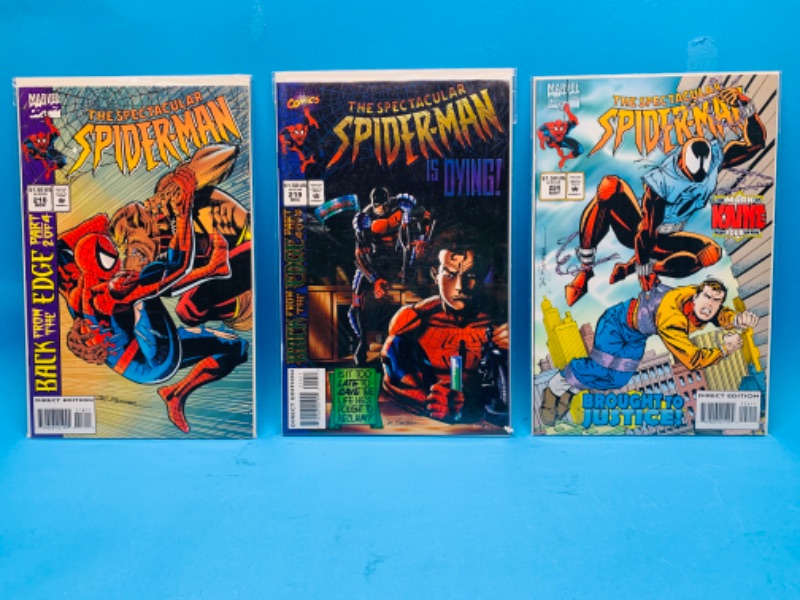 Photo 1 of 665745… 3 spectacular Spider-Man comics in plastic sleeves 