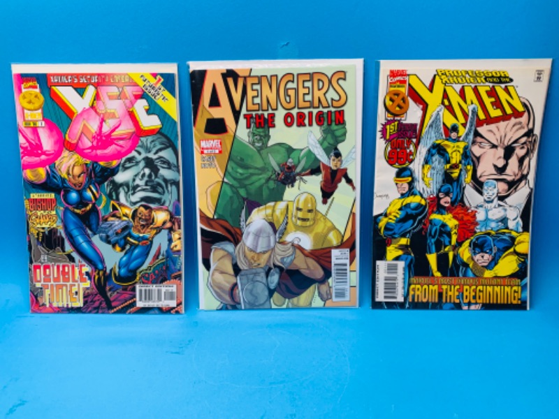 Photo 1 of 665778…3 comics all #1’s in plastic sleeves 