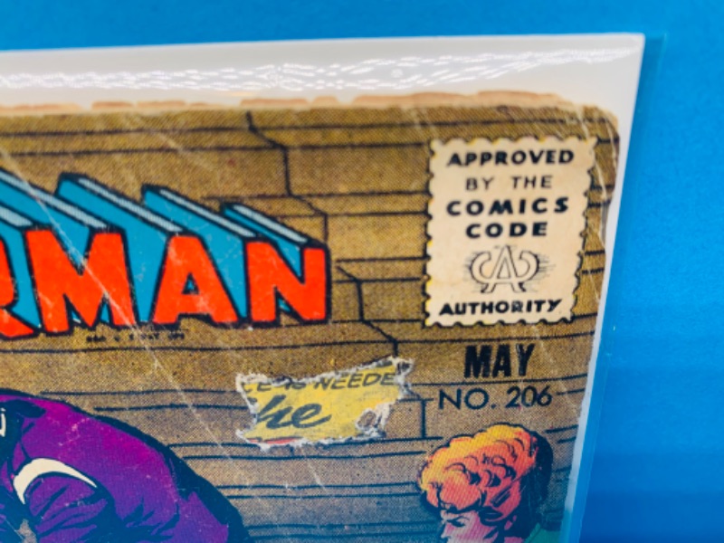 Photo 3 of 665799…condition issues $.12 cent Superman comic #206 - wear, cracks, bends in plastic sleeve 