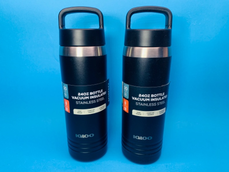 Photo 1 of 665878…2 igloo vacuum insulated bottles 24 oz each 8 hours of hot 30 hours of cold