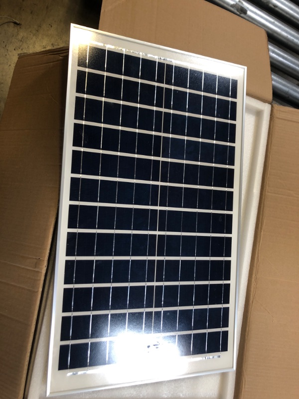 Photo 1 of 1pc--A-ZONE 1200W Solar Street Lights Outdoor, 100000LM High Brightness Dusk to Dawn LED Lamp, with Remote Control, IP66 Waterproof for Parking Lot, Yard, Garden, Patio, Stadium, Plaza 
