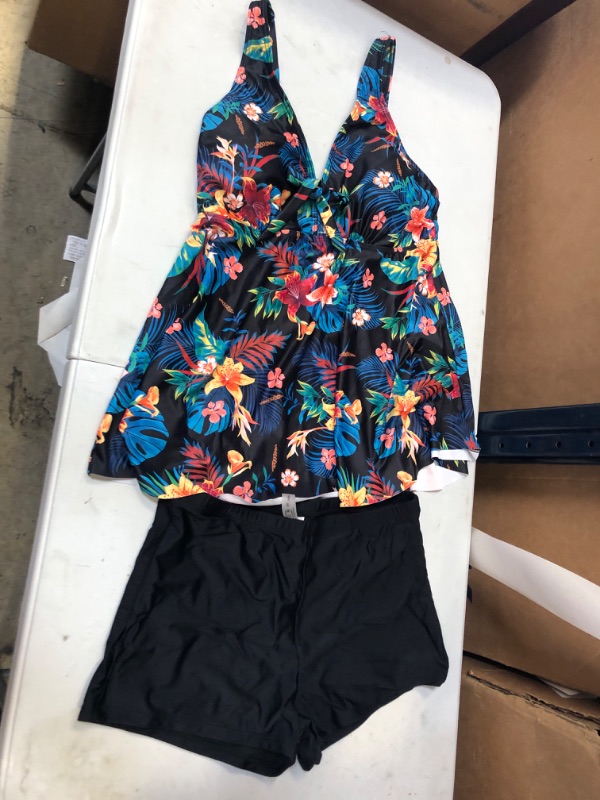 Photo 1 of 14 W 2 PIECES SWIMWEAR 