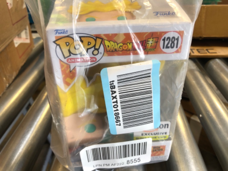 Photo 2 of Funko Pop! Animation: Dragon Ball Super - Super Saiyan Trunks with Sword, Glow in The Dark, Amazon Exclusive