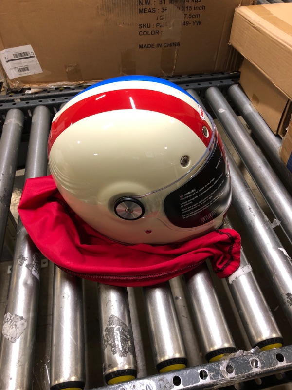 Photo 3 of BELL Bullitt Helmet (Command Gloss Vintage White/Red/Blue - Medium) Command Gloss Vintage White/Red/Blue Medium