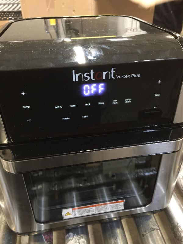 Photo 3 of Instant Vortex Plus 10-Quart Air Fryer, From the Makers of Instant Pot, 7-in-10 Functions, with EvenCrisp Technology, Stainless Steel
