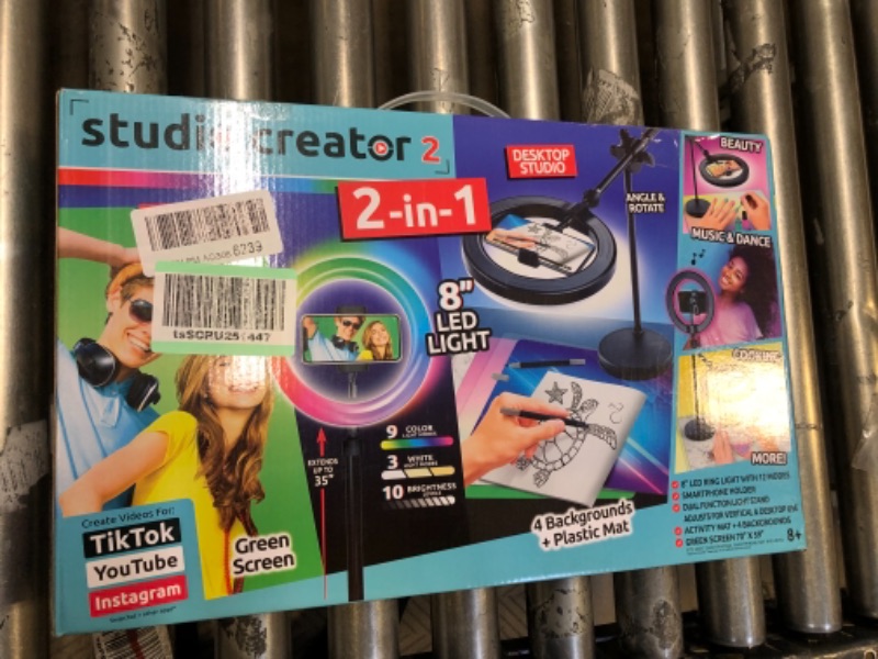 Photo 5 of Studio creator 2 2-in1 Green Screen Studio and Desktop Studio- LOOSE HARDWARE
