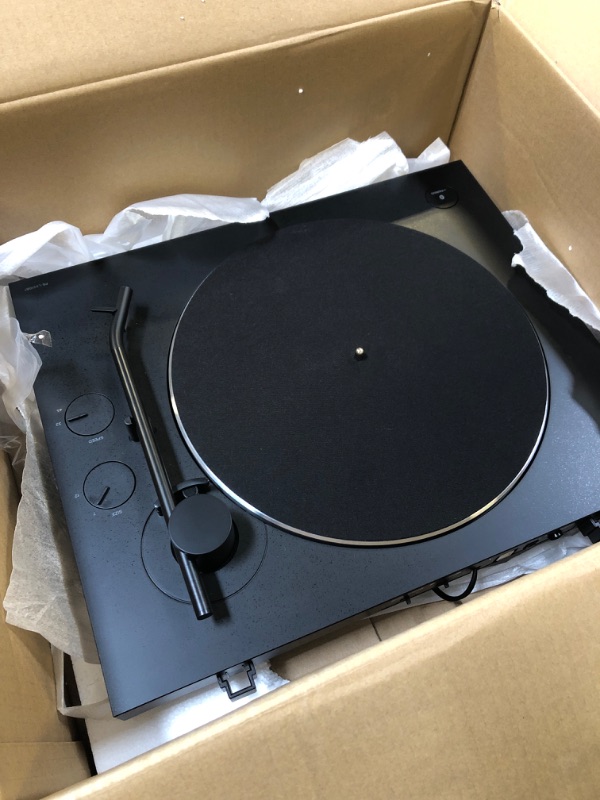 Photo 4 of Sony PS-LX310BT Belt Drive Turntable: Fully Automatic Wireless Vinyl Record Player with Bluetooth and USB Output Black