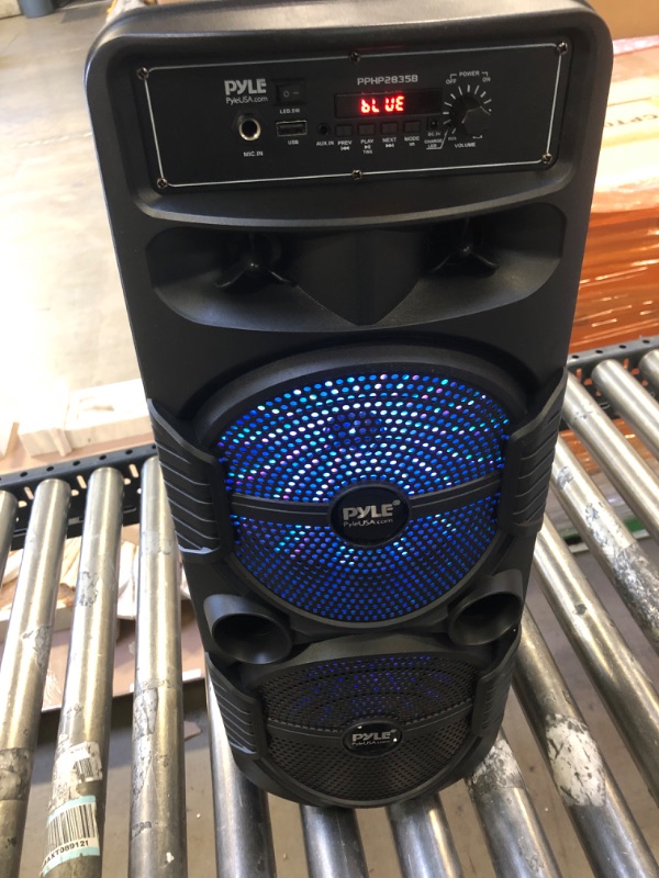 Photo 3 of Pyle Portable Bluetooth PA Speaker System - 600W Rechargeable Outdoor Bluetooth Speaker Portable PA System w/ Dual 8” Subwoofer 1” Tweeter, Microphone In, Party Lights, USB, Radio, Remote - PPHP2835B
MISSING PARTS - CONTROL AND CABLE NOT INCLUDED