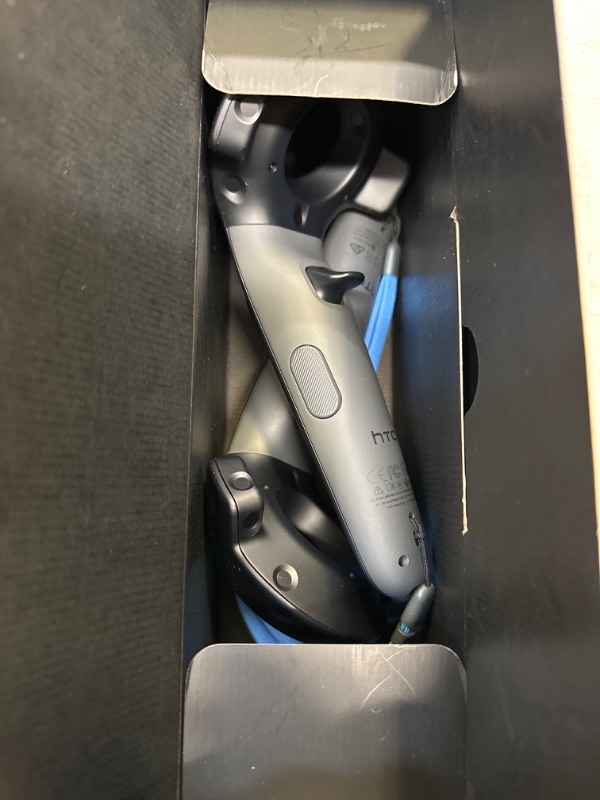 Photo 9 of **Selling for parts only** HTC Vive Cosmos Elite VR Headset (NONFUNCTIONAL)