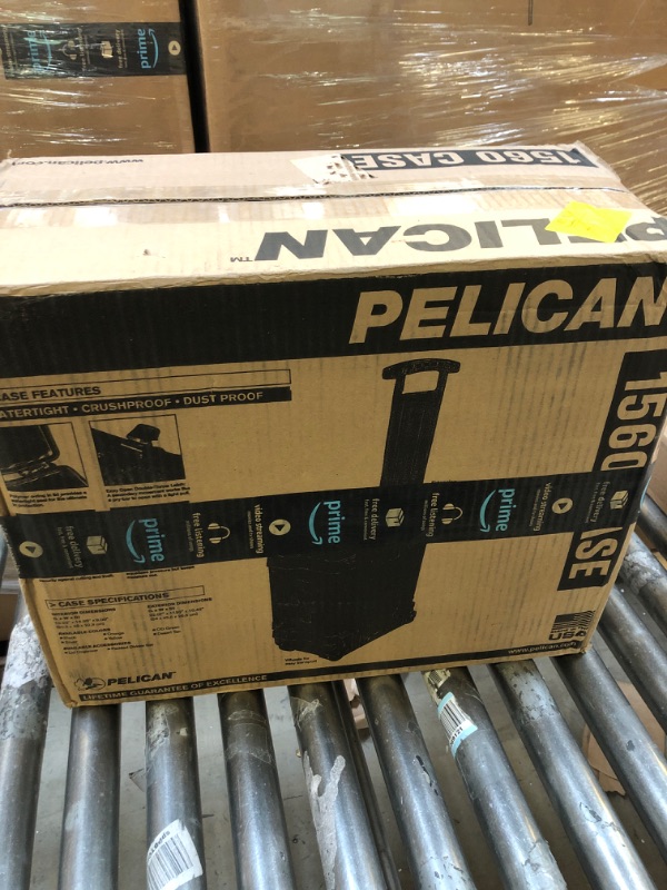 Photo 2 of Pelican 1560 Case With Foam (Black)
