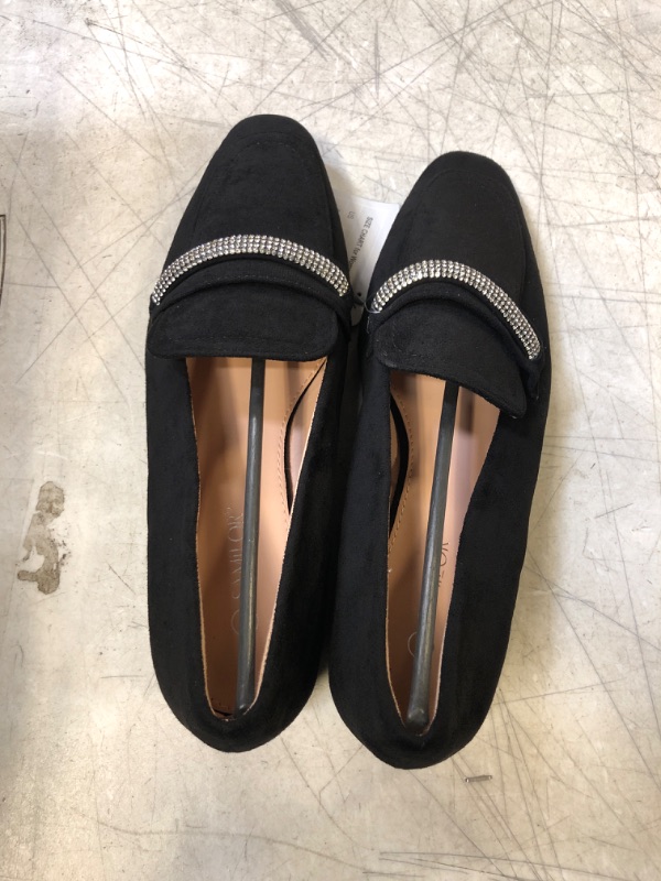 Photo 1 of BLACK FLATS WOMENS
SIZE 7