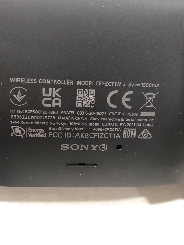 Photo 9 of PlayStation 5 Console – Marvel’s Spider-Man 2 Limited Edition Bundle
DISC VERSION, GAME INCLUDED