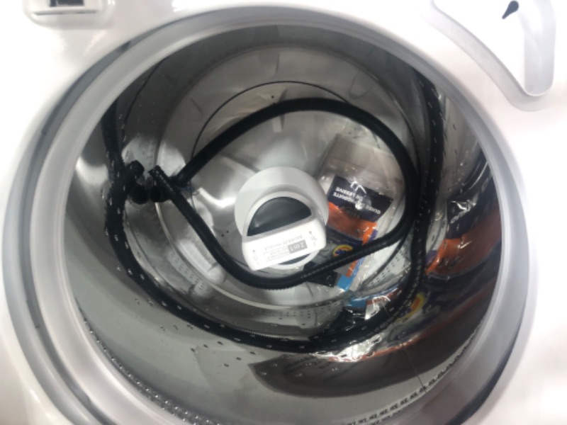 Photo 4 of SCRATCHED Whirlpool 3.8-cu ft High Efficiency Impeller and Agitator Top-Load Washer (White)
