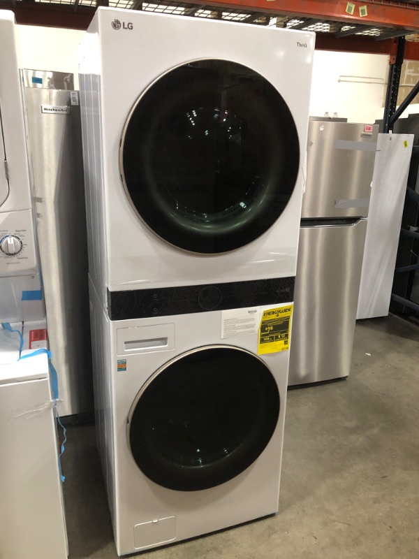 Photo 3 of LG WashTower Electric Stacked Laundry Center with 4.5-cu ft Washer and 7.4-cu ft Dryer (ENERGY STAR)
