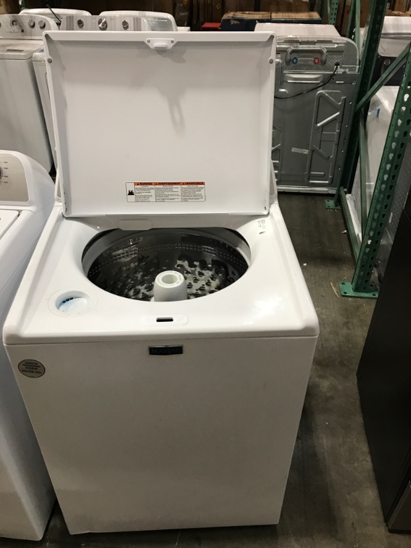 Photo 1 of Maytag 7-cu ft Electric Dryer (White)
