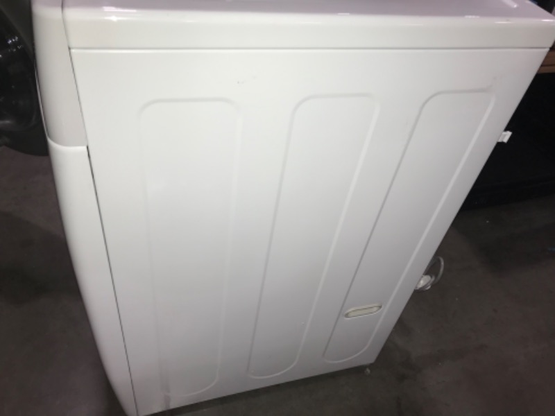 Photo 1 of LG 4.5-cu ft High Efficiency Stackable Front-Load Washer (White) ENERGY STAR