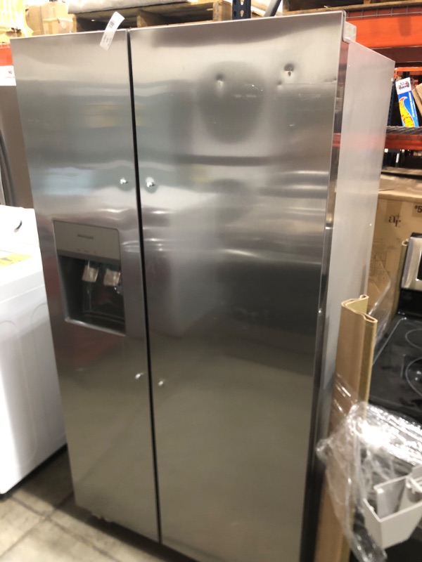 Photo 6 of Frigidaire 25.6-cu ft Side-by-Side Refrigerator with Ice Maker (Fingerprint Resistant Stainless Steel) ENERGY STAR
