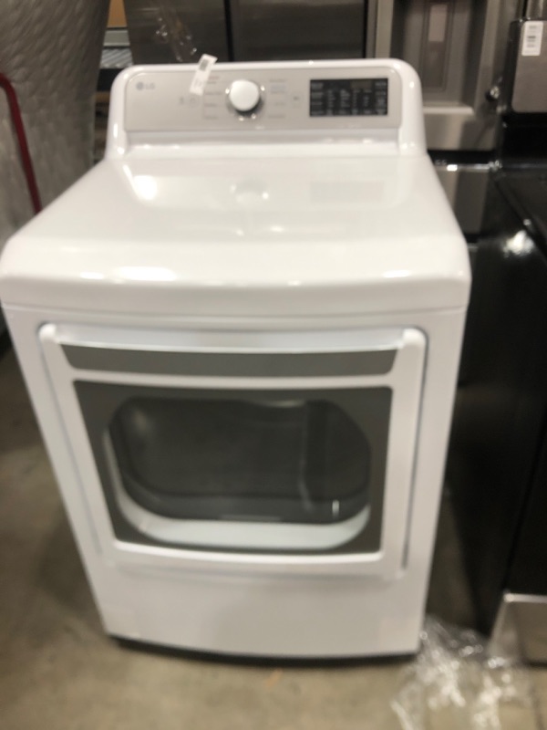 Photo 2 of LG EasyLoad 7.3-cu ft Smart Electric Dryer (White) ENERGY STAR
