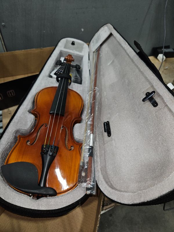 Photo 2 of (SEE NOTES) Rhythm 1/2 Violin Set Half Size Violin Set for Beginners with Hard Case, Rosin, Shoulder Rest, Bow, and Extra Strings