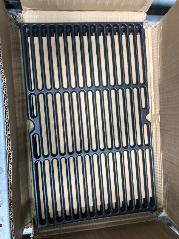 Photo 2 of SafBbcue Cooking Grates for Pit Boss 700 Series Pellet Smoker Grills,Pit Boss PB700D PB700S PB700SC PB700R1 Pellet Smoker Grates Replacement Parts,Traeger BBQ07E. 01 22 575 Lil' Tex Elite Pellet Grill For Pitboss 700