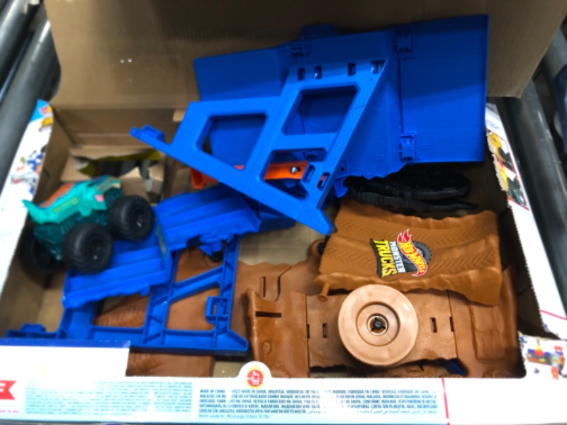 Photo 3 of Hot Wheels Monster Trucks Arena Smashers Mega-Wrex vs. Crushzilla Takedown with 1:64 Scale Mega-Wrex Toy Truck and 6 Crushable Cars