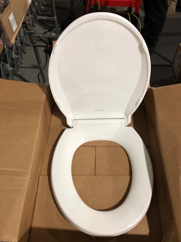 Photo 3 of *PARTS* KOHLER 4639-RL-0 Cachet ReadyLatch Quiet Close Round Toilet Seat, White