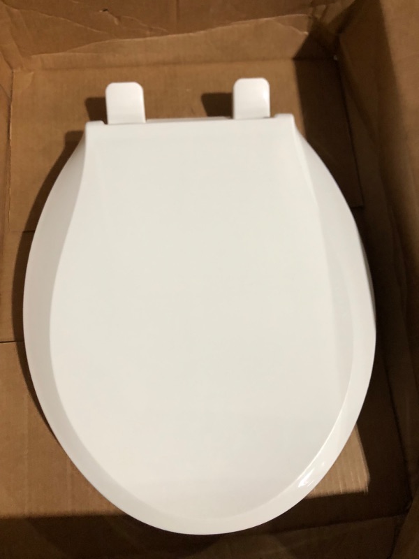 Photo 2 of *PARTS* KOHLER 4639-RL-0 Cachet ReadyLatch Quiet Close Round Toilet Seat, White