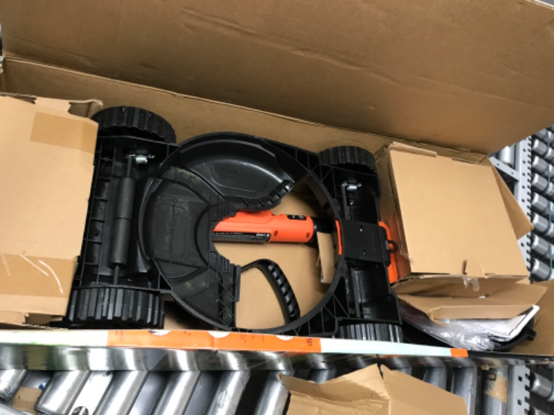 Photo 2 of *PARTS ONLY* BLACK+DECKER Electric Lawn Mower, String Trimmer, Edger, 3-in-1, Corded (BESTA512CM)
