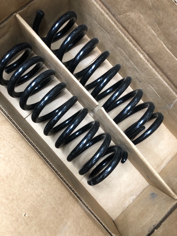 Photo 2 of MOOG 8594 Coil Spring Set