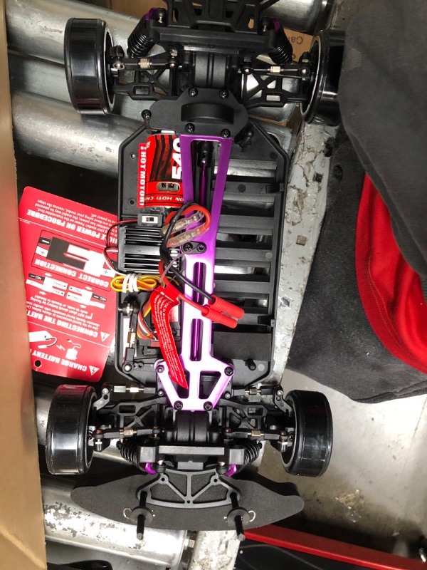 Photo 3 of Redcat Racing EPX Drift Car with 7.2V 2000mAh Battery, 2.4GHz Radio and BL10315 Body (1/10 Scale), Metallic Blue