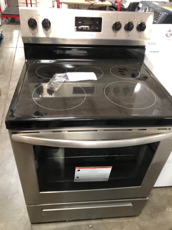 Photo 2 of Frigidaire 30-in Smooth Surface 5 Elements 5.3-cu ft Freestanding Electric Range (Fingerprint Resistant Stainless Steel)
