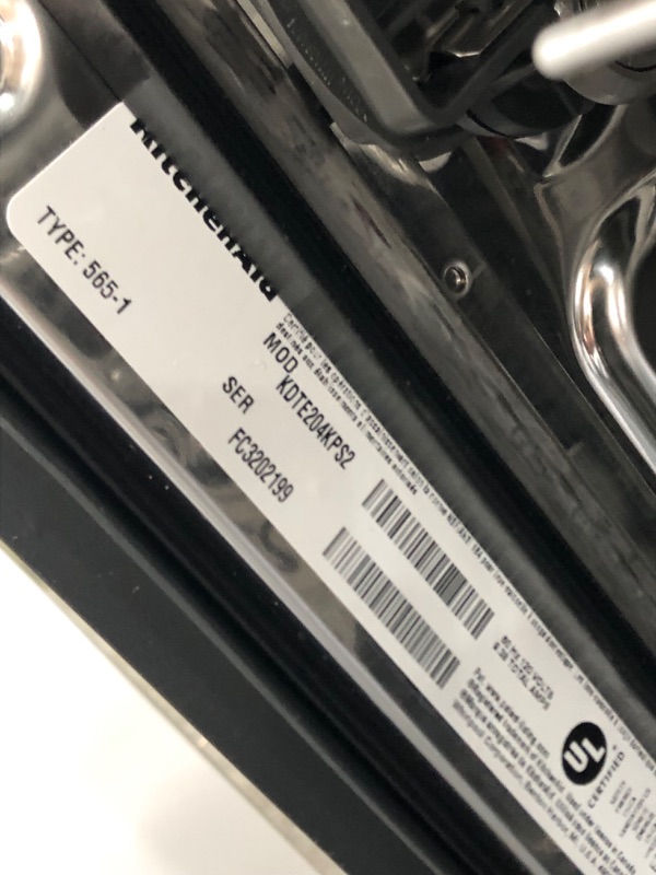 Photo 1 of kitchenAid 24 in. PrintShield Stainless Steel Top Control Built-In Tall Tub Dishwasher with Stainless Tub, 39 DBA