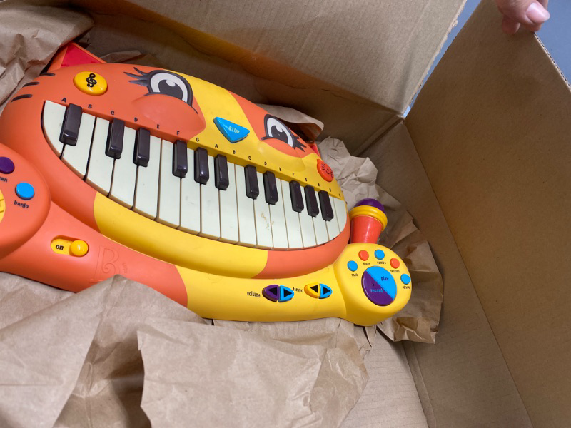 Photo 2 of * used * needs to be cleaned * 
B. toys – Meowsic Toy Piano – Children’S Keyboard Cat Piano with Toy Microphone For Kids 2 years + Without additional batteries