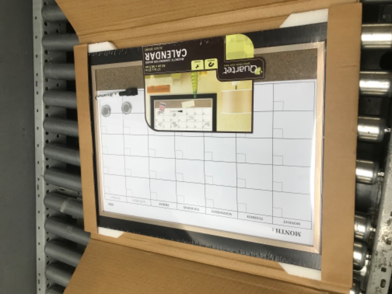 Photo 2 of Quartet Magnetic Combination Calendar Board 17"X23"-Two-Tone