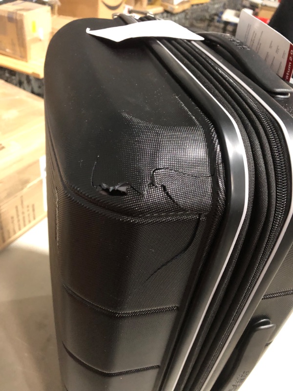 Photo 3 of ***CORNER OF 24 INCH PIECES IS CRACKED - SEE PICTURES***
American Tourister Stratum 2.0 Hardside Expandable Luggage with Spinners, Jet Black, 2PC SET