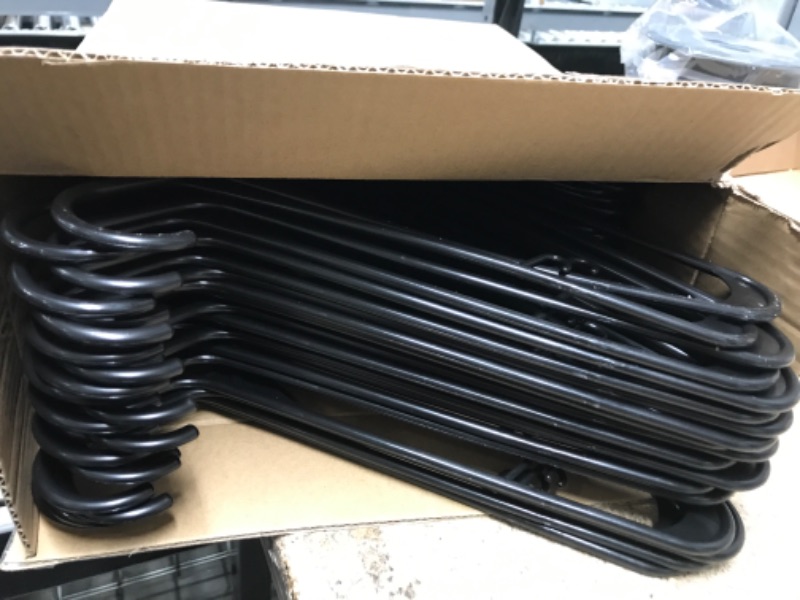 Photo 1 of  50 pack Plastic tubular hangers