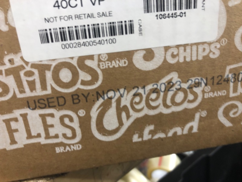 Photo 1 of **EXP DATE NOV 21,2023!! Cheetos Cheese Flavored Snacks Variety Pack, (Pack of 40) 40ct Variety Pack (Pack of 40)