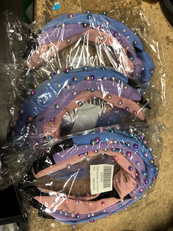 Photo 1 of 3PC HEADBANDS --3 ITEMS