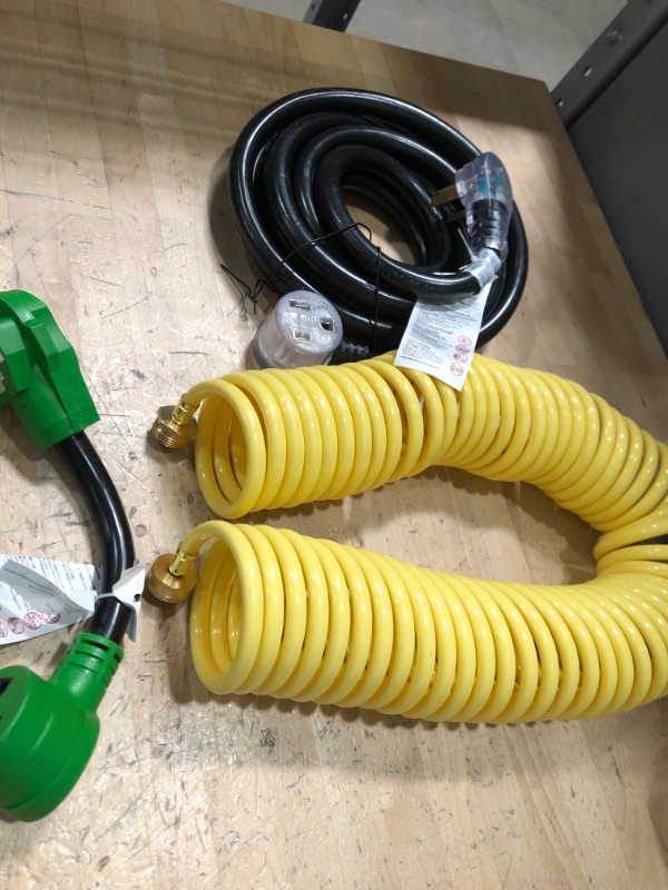 Photo 1 of ***Bundle of hoses/cords - 3 items 