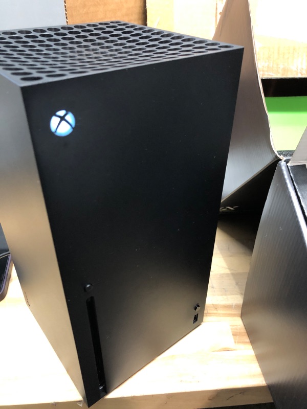 Photo 3 of **PARTS ONLY/NON-REFUNDABLE**
Xbox Series X Console (Renewed)