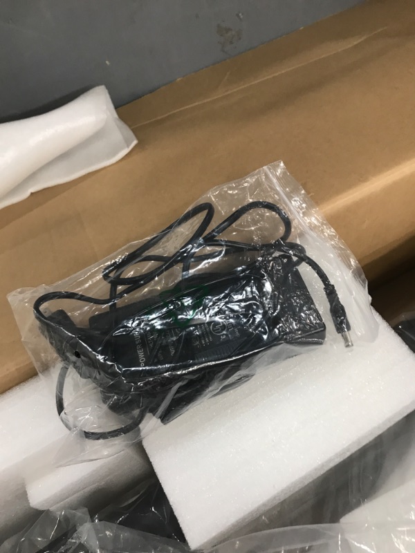 Photo 1 of **FOR PARTS ONLY**
Wheelspeed Electric Scooter, 20-25 Miles & 15 MP WS1 PRO