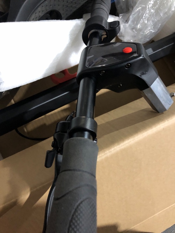 Photo 1 of **FOR PARTS ONLY**
Wheelspeed Electric Scooter, 20-25 Miles & 15 MP WS1 PRO