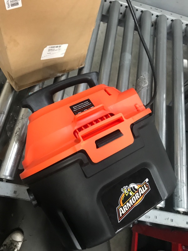 Photo 6 of ***NOT FUNCTIONAL - DOES NOT TURN ON***
Armor All, AA255 , 2.5 Gallon 2 Peak HP Wet/Dry Utility Shop Vacuum, Orange