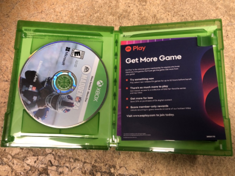 Photo 2 of Madden NFL 24 - Xbox Series X and Xbox One Xbox Series X|S