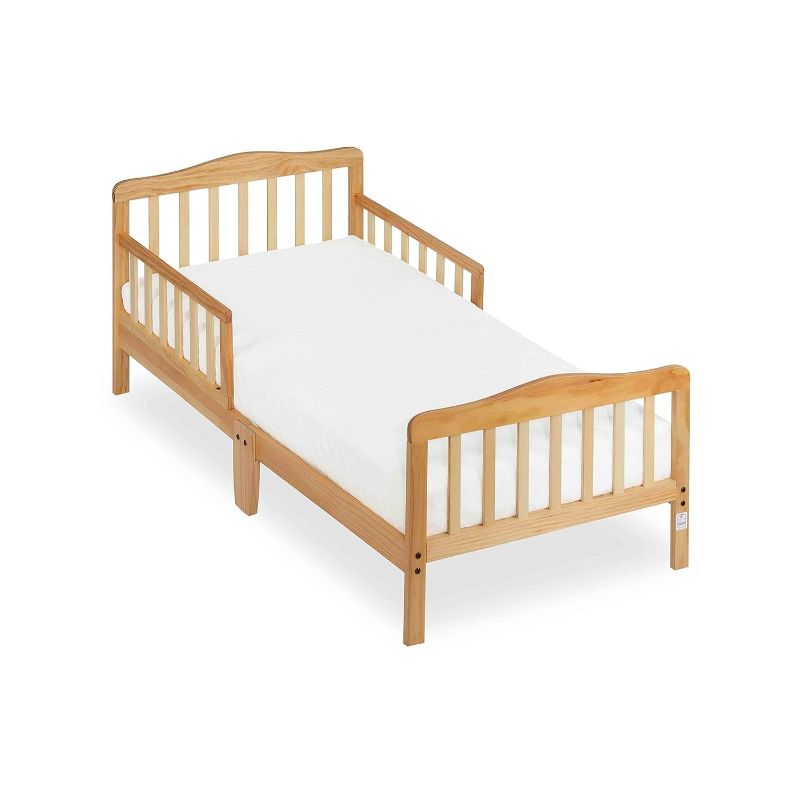 Photo 1 of Dream On Me Classic Design Toddler Bed in Natural, Greenguard Gold Certified
